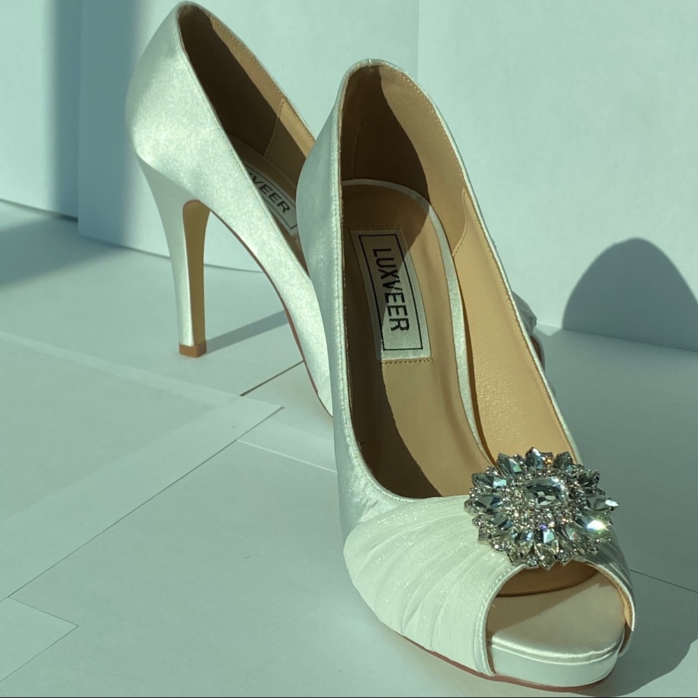 Brand new Peep toe heels. Ivory 36. Wedding Bride